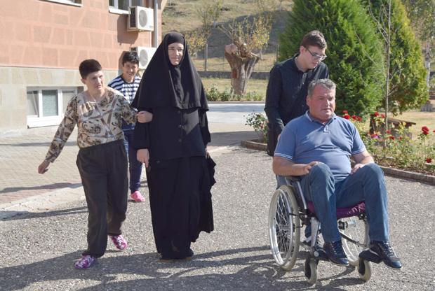 Текст у „Новостима“ покренуо добротворе: Горан дао награду за обнову цркве